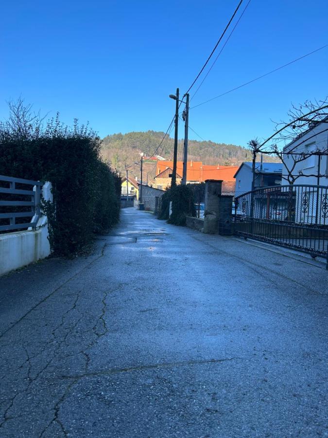 Apartmani "Stari Grad - Samobor" Luaran gambar